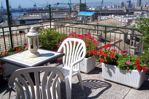 Hotel Agnello D'Oro Genova Exteriör bild